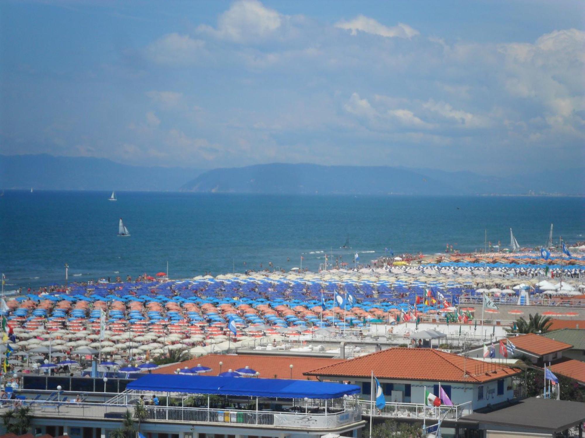 Dependance Dell'Hotel Sole E Mare Lido di Camaiore Dış mekan fotoğraf